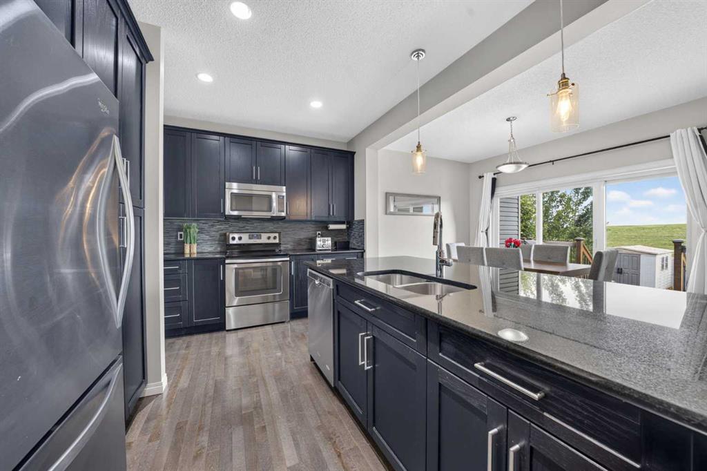 665 Copperpond Boulevard SE photo 4