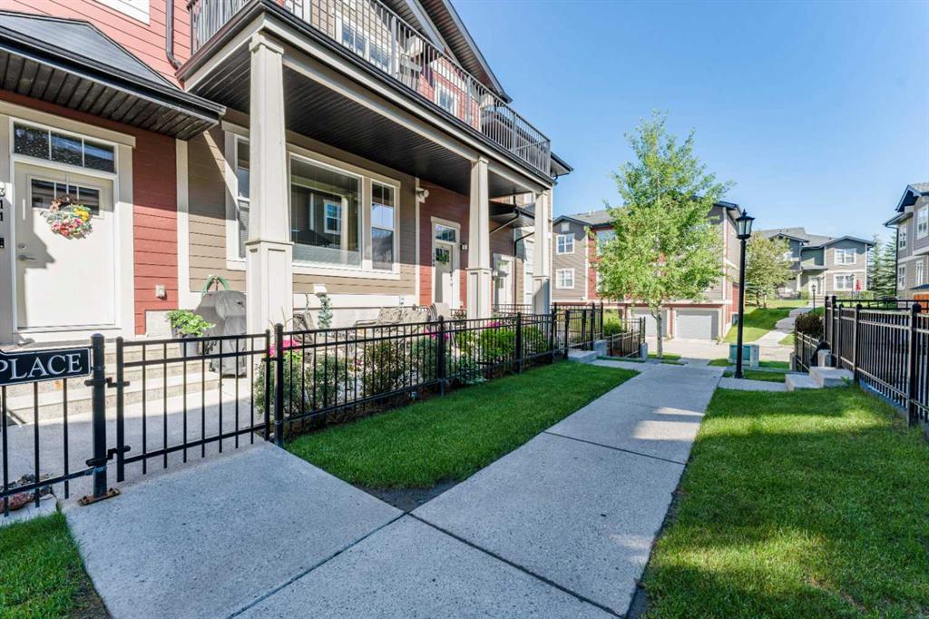 309 Cranford Walk SE photo 3