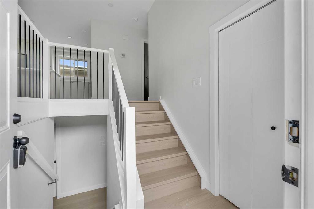 3410 30A Avenue SE photo 5