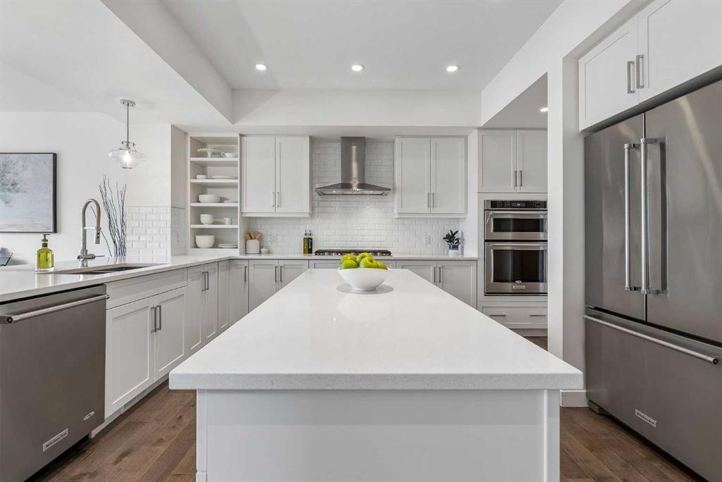 35 Mahogany Park SE photo 2