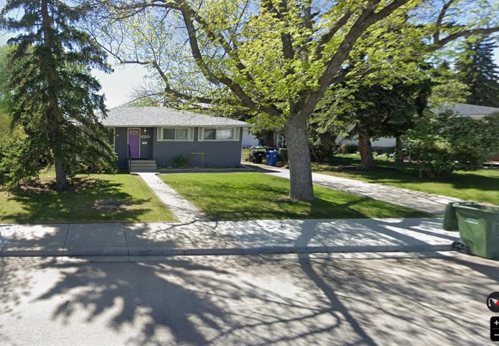 639 Thornhill Drive NW photo 2