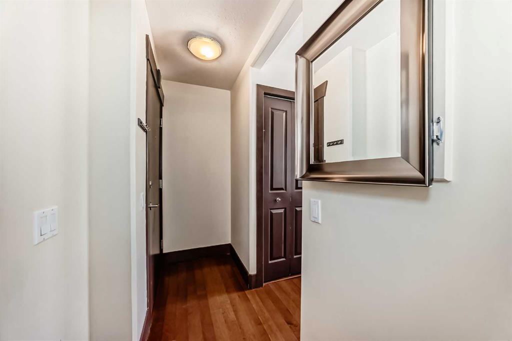 2417 17 Street SW #206 photo 5