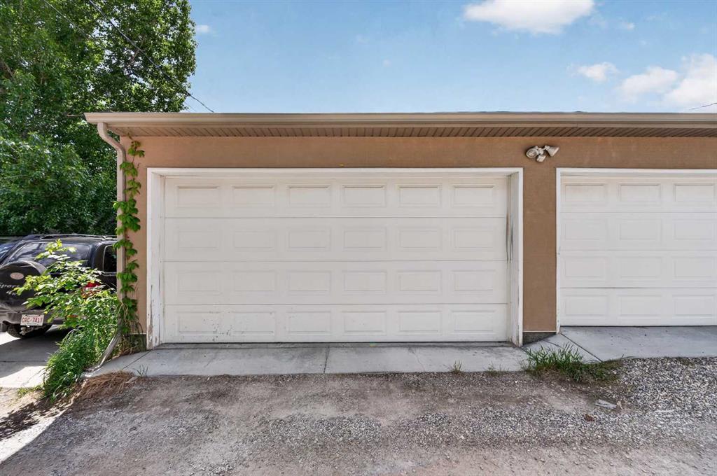 530 56 Avenue SW #2 photo 3
