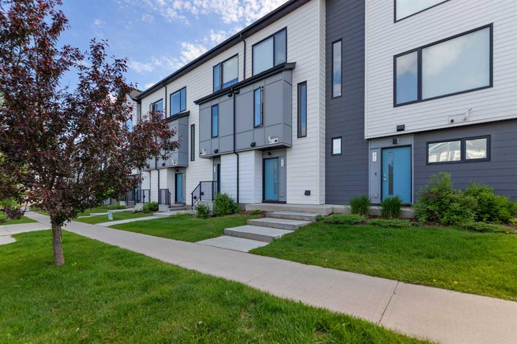 573 Evanston Link NW photo 4