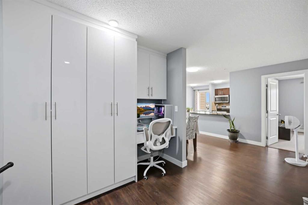 5 Saddlestone Way NE #319 photo 2