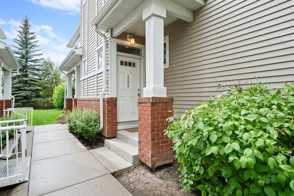 8000 Wentworth Drive SW #502 photo 4