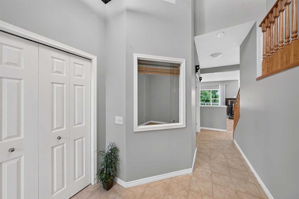 37 Tuscany Meadows Common NW photo 4