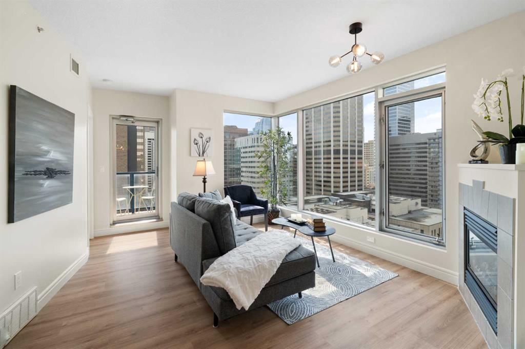910 5 Avenue SW #1906 photo 2