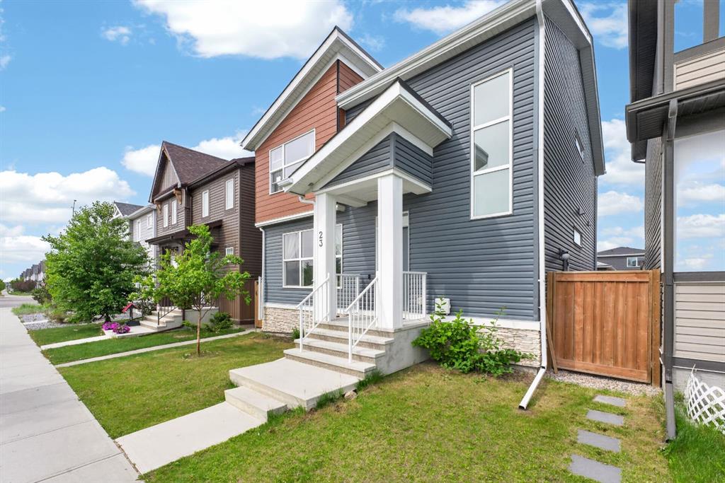 23 Lucas Boulevard NW photo 3