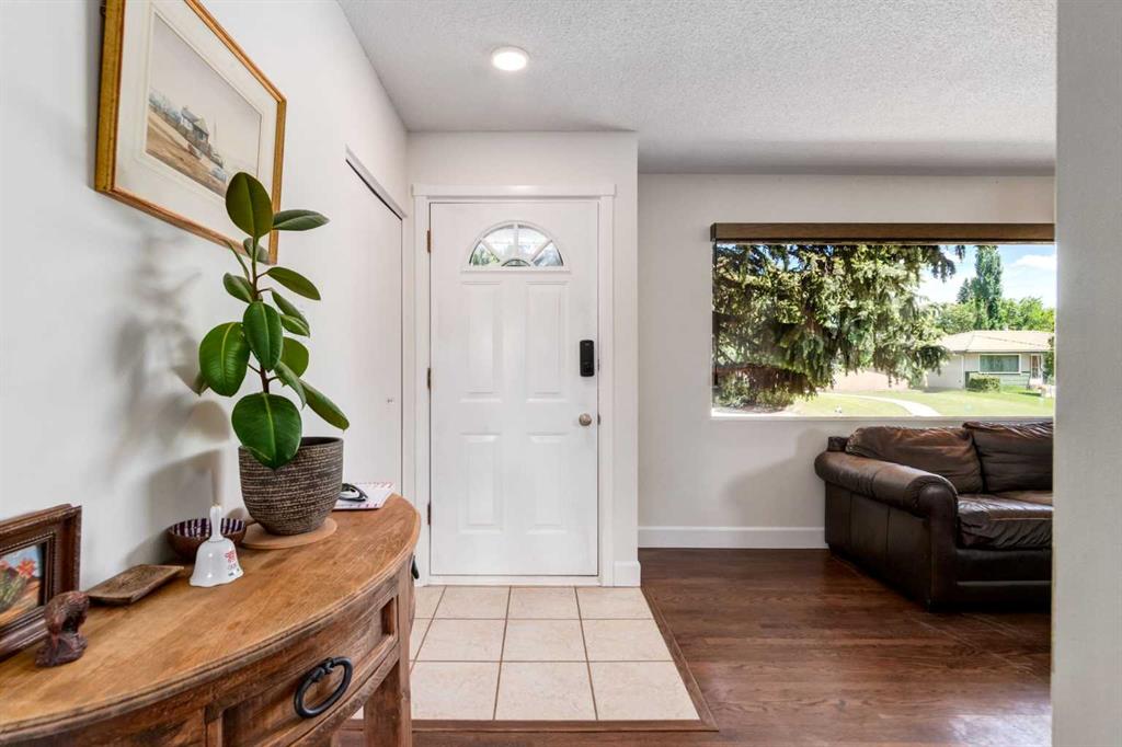 9559 Assiniboine Road SE photo 3