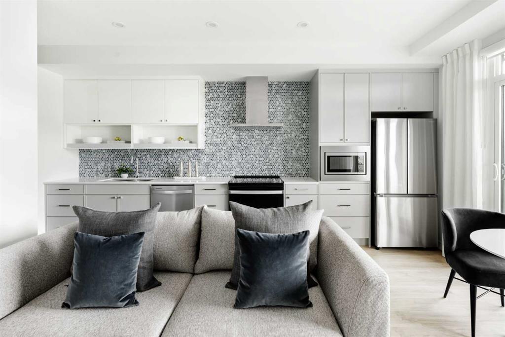 60 Water Cove SE #302 photo 3