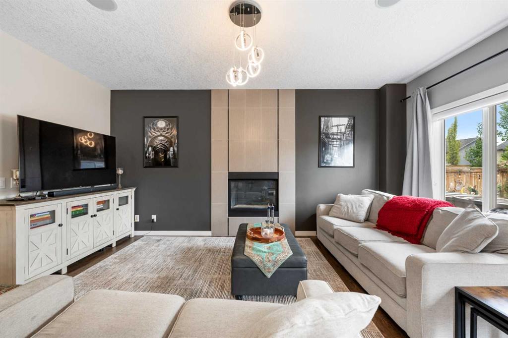 26 Walden Court SE photo 3