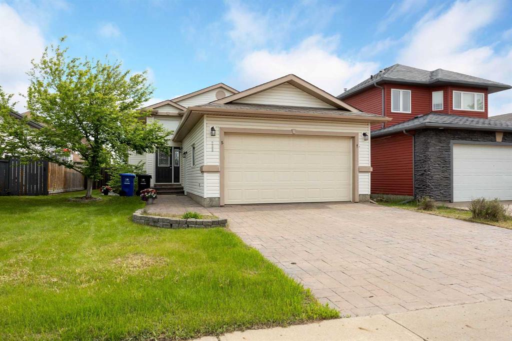 299 Pacific Crescent