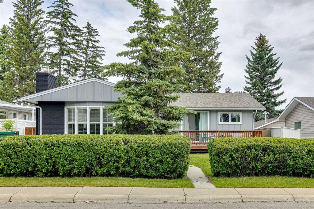 63 Hogarth Crescent SW