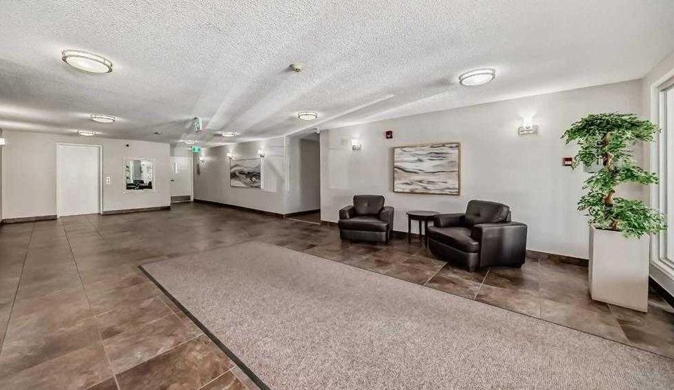 2211 29 Street SW #217 photo 2