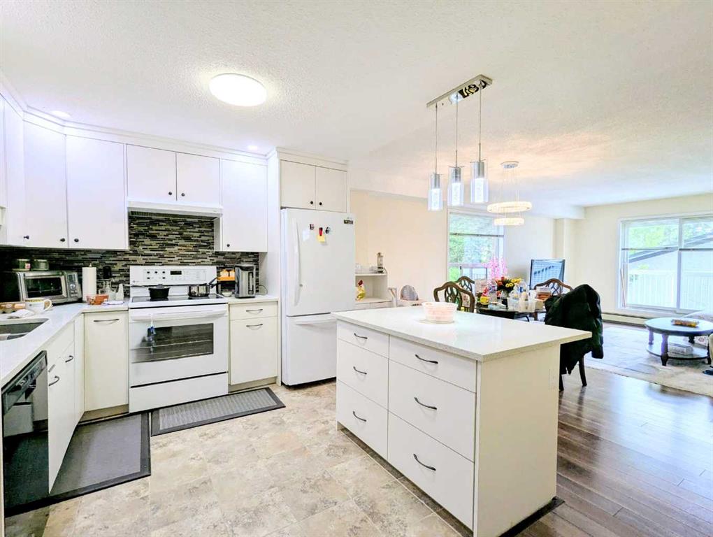 2211 29 Street SW #217 photo 3