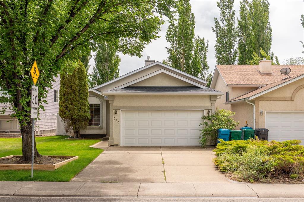 260 Red Crow Boulevard W