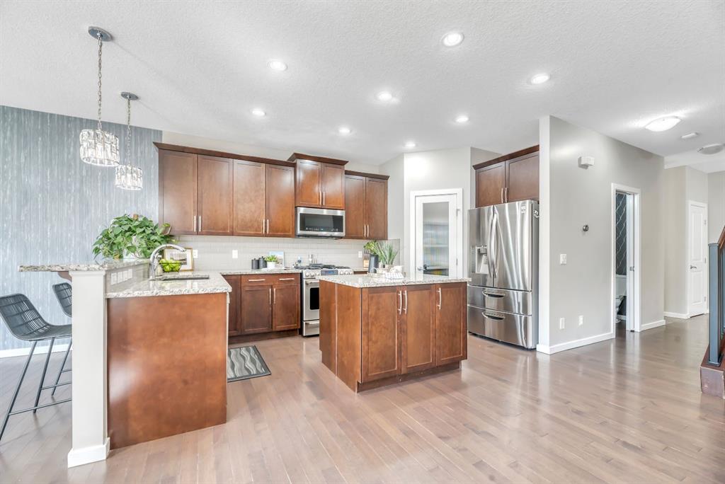 31 Mahogany Way SE photo 4
