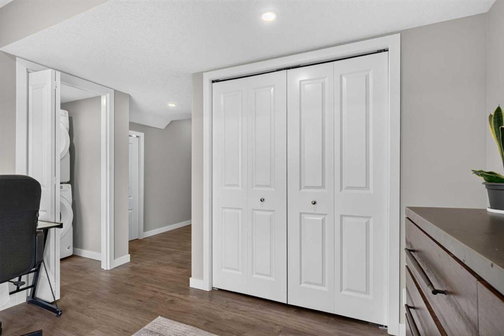 98 Copperstone Common SE photo 4