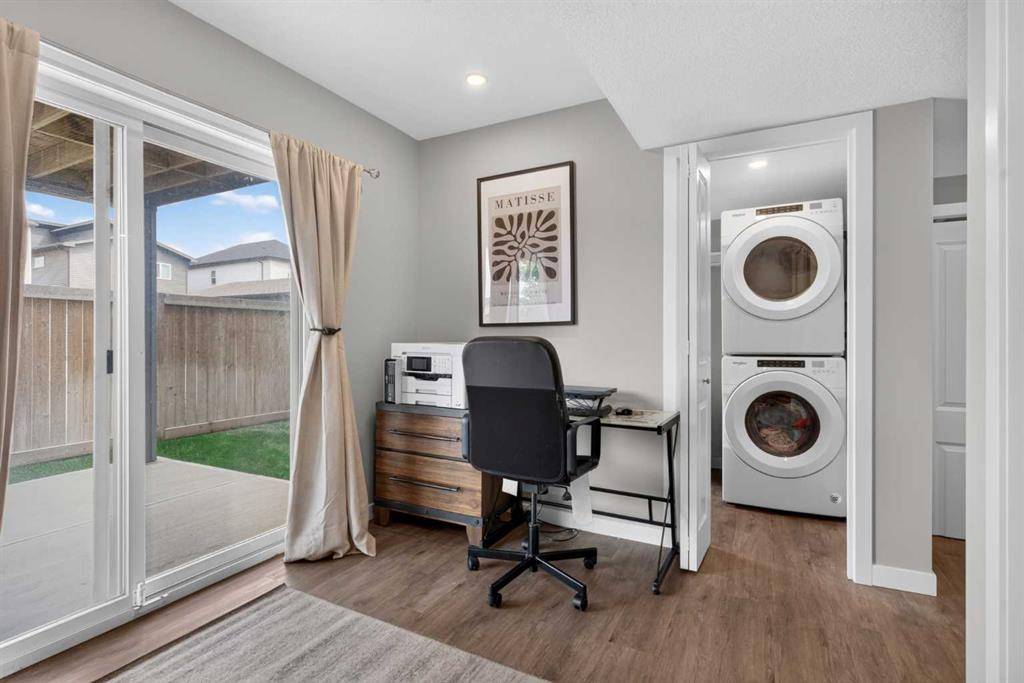 98 Copperstone Common SE photo 5