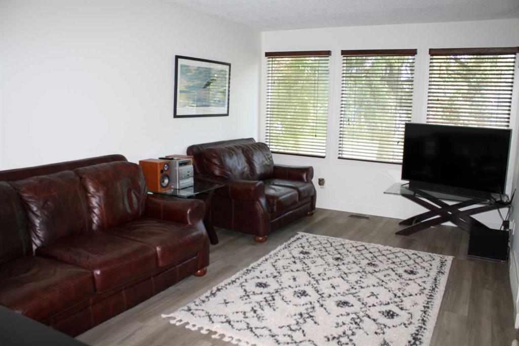 3052 32A Avenue SE photo 5