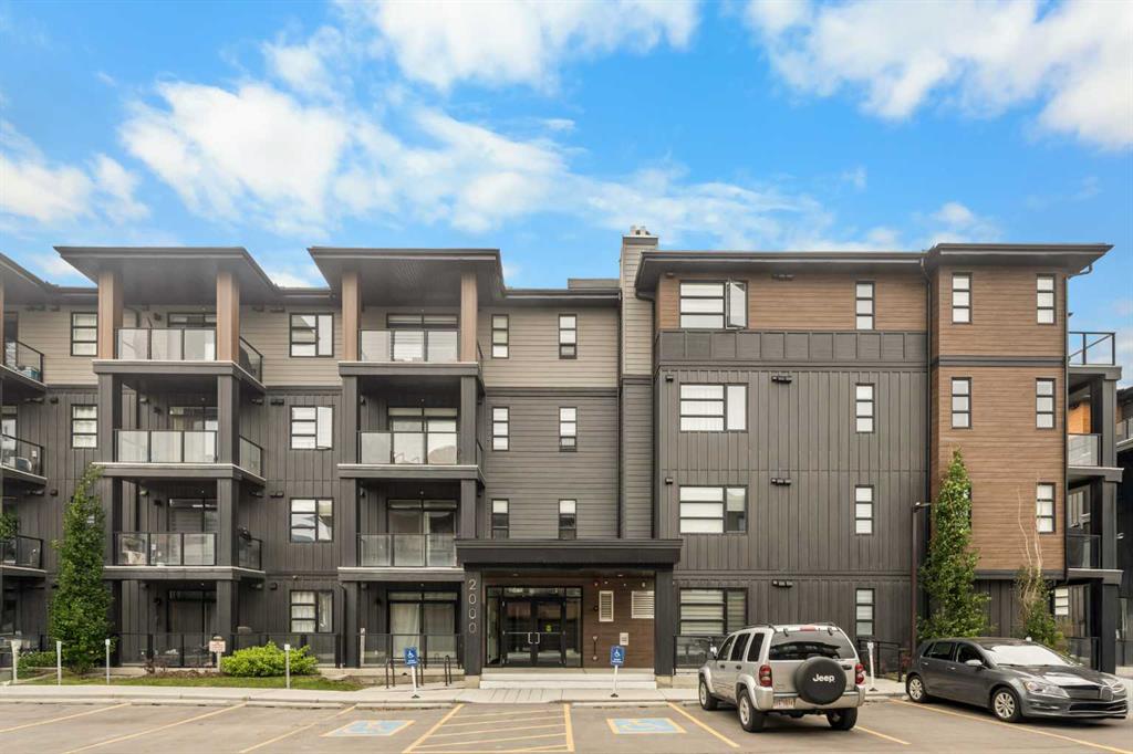 55 Lucas Way NW #2104