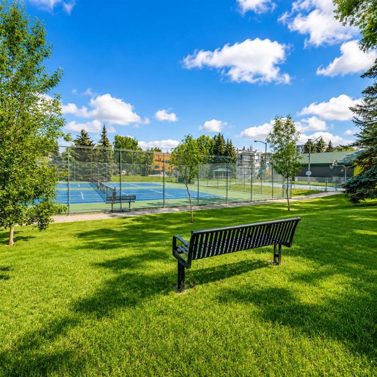 2407 17 Street SW #11 photo 4