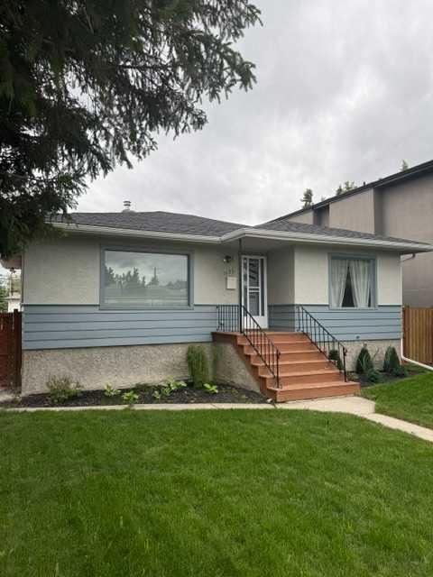 1613 22 Avenue NW photo 2