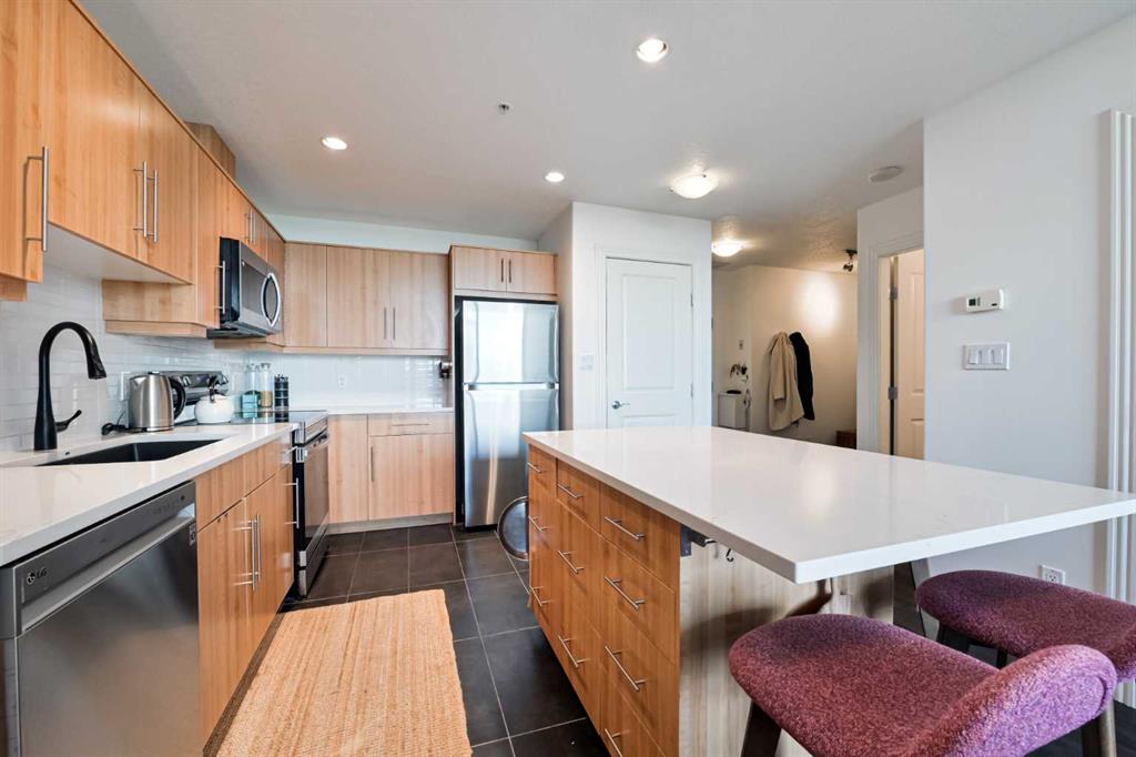 55 Spruce Place SW #1408 photo 5