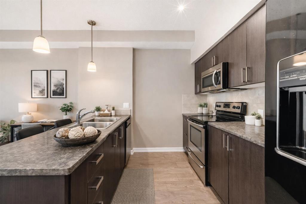 117 Copperpond Common SE #311 photo 4