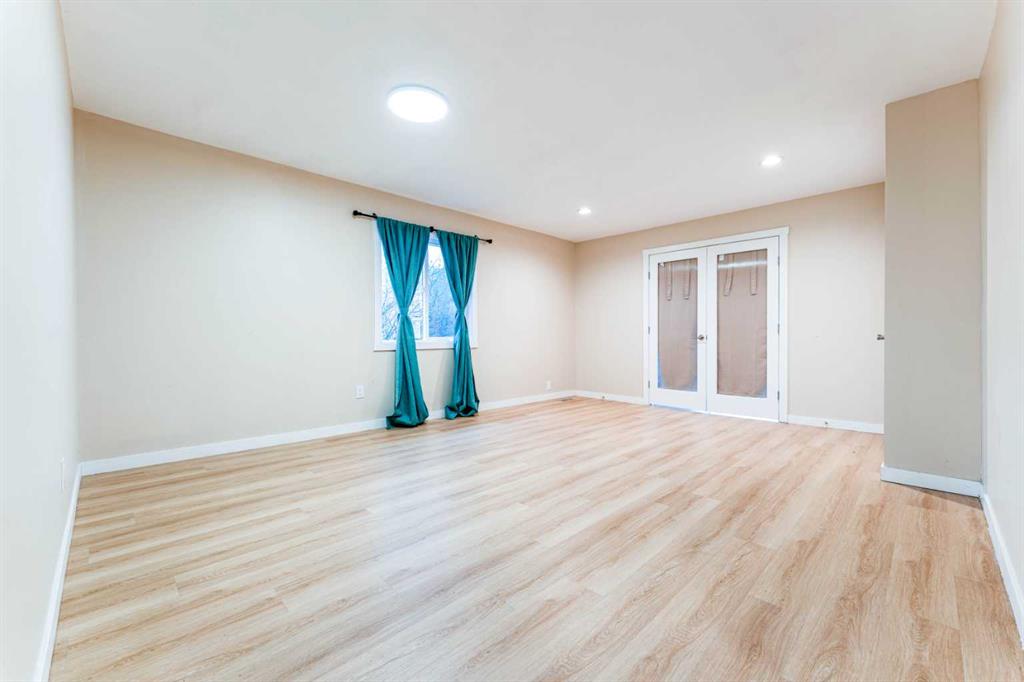 139 Edgehill Place NW photo 2