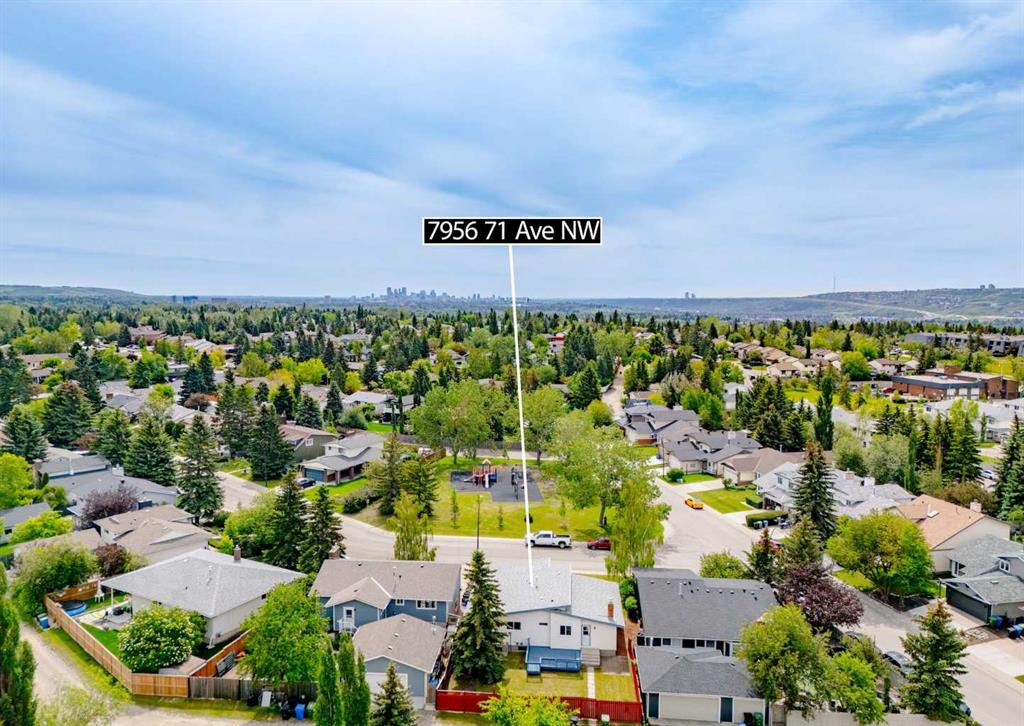 7956 71 Avenue NW photo 3