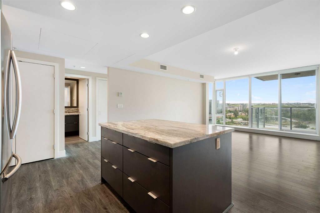 519 Riverfront Avenue SE #1004