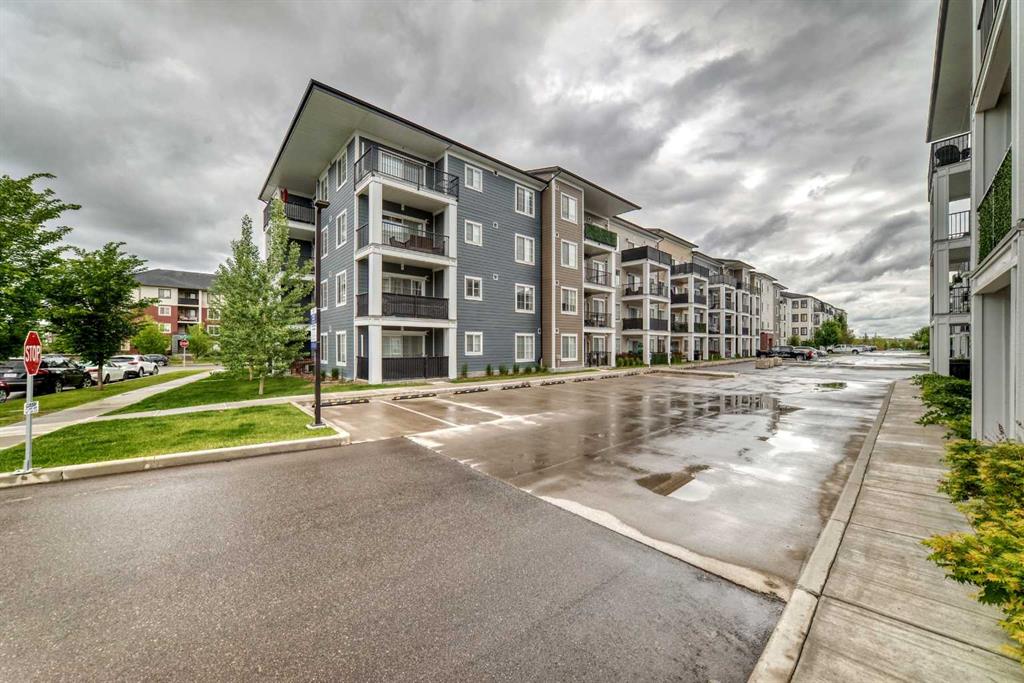 151 Legacy Main Street SE #8306 photo 3