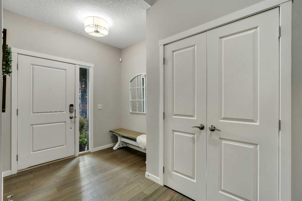 58 Valley Pointe Bay NW photo 2