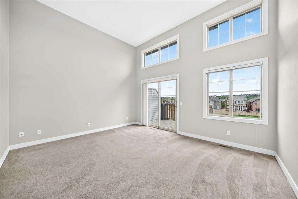 132 Sage Hill Grove NW photo 4