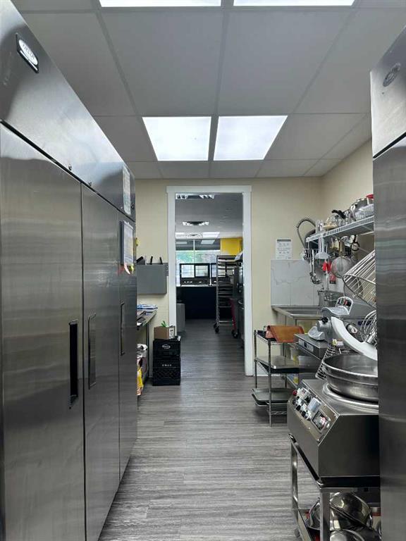 789 Bakery Street photo 4