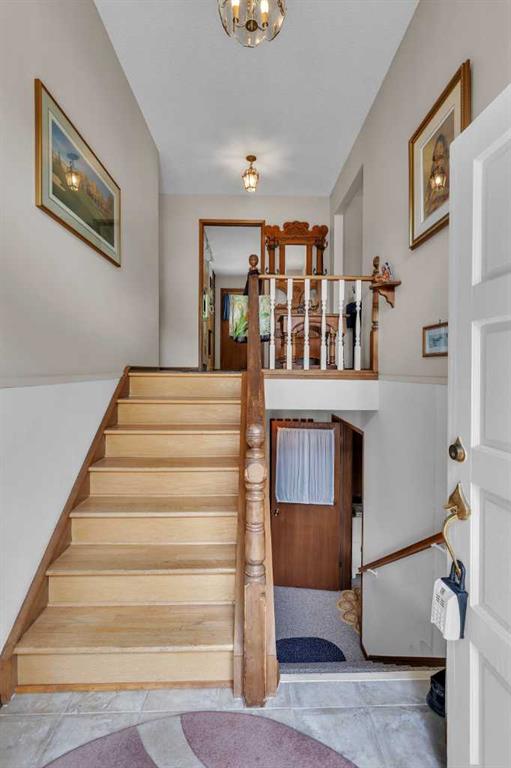 4115 Edgemont Hill NW photo 4