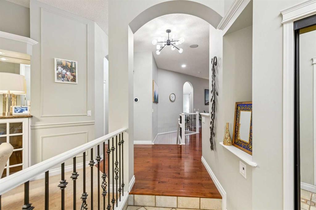 5 Royal Crest Terrace NW photo 5