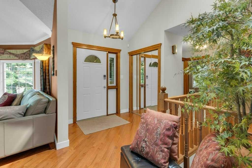 63 Edenstone Way NW photo 3