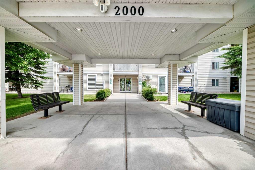 6224 17 Avenue SE #2222 photo 2