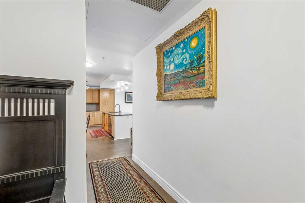 817 15 Avenue SW #1103 photo 3