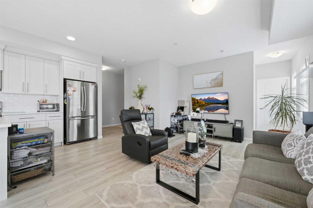 370 Harvest Hills Common NE #210 photo 4