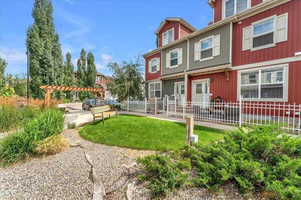 10 Auburn Bay Avenue SE #315 photo 3