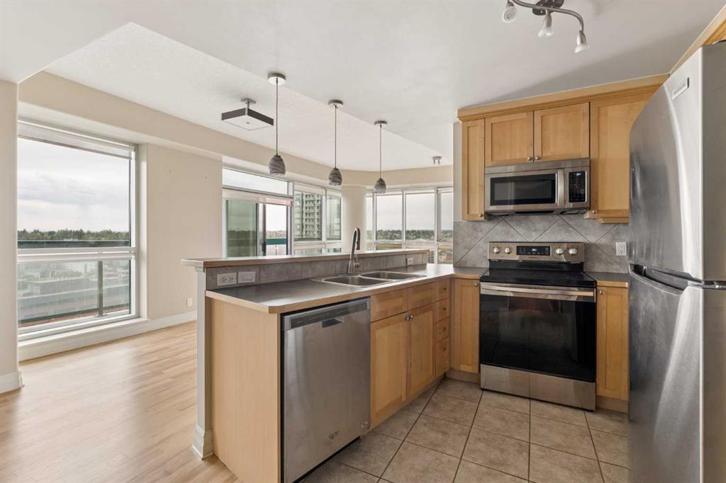 836 15 Avenue SW #1703 photo 4