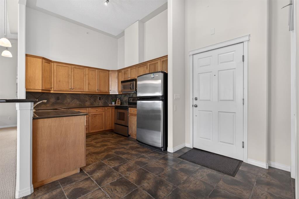 2416 Erlton Street SW #504 photo 5