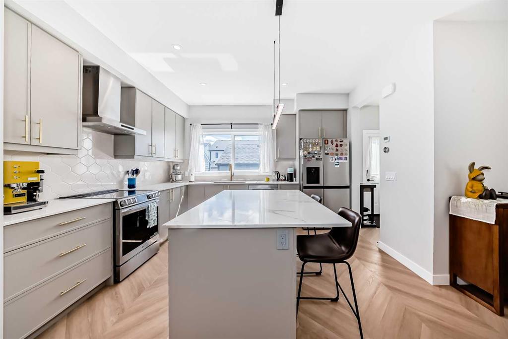 134 Versant View SW photo 5