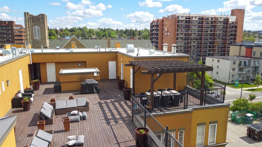 1000 15 Avenue SW #201