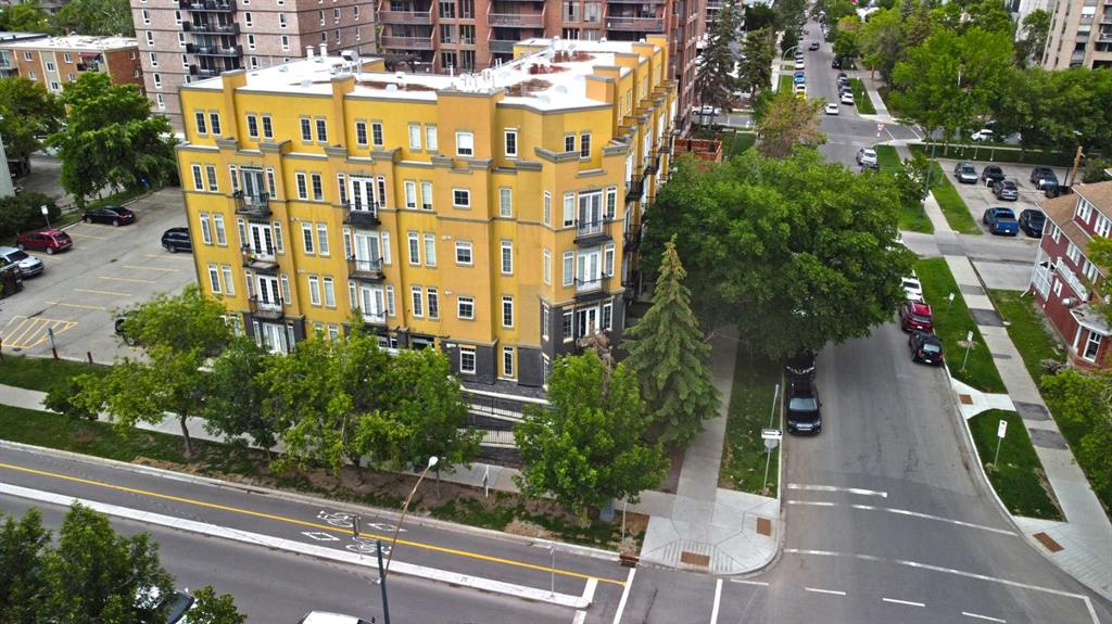1000 15 Avenue SW #201 photo 3