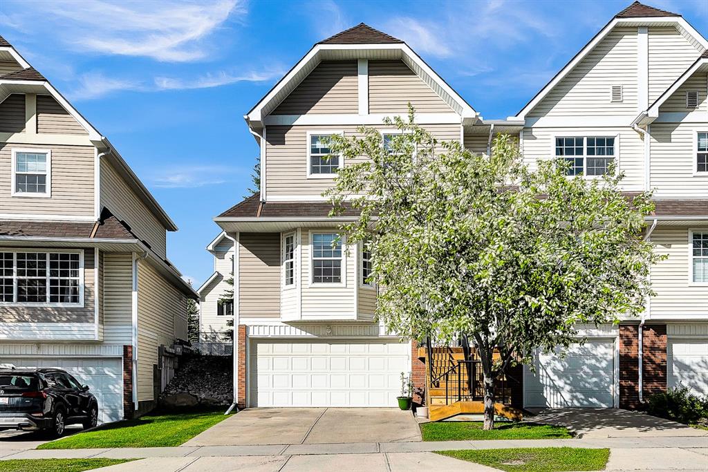 264 Tuscany Springs Boulevard NW photo 2